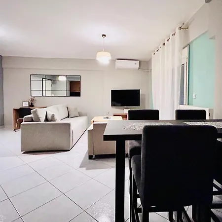 Ithaca πολυτελές 3ου με θέα Apartament