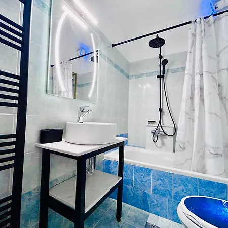 ITHACA Πολυτελές διαμέρισμα 3ου με θέα Apartamento