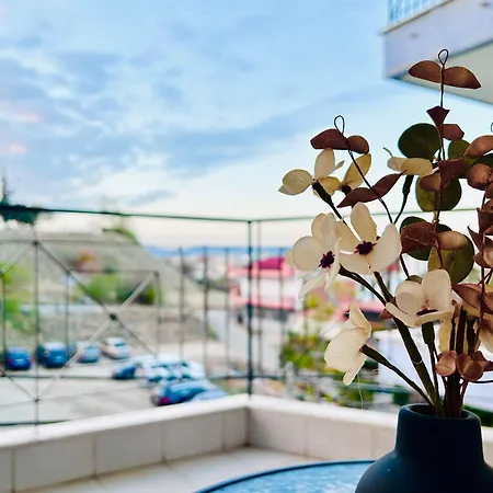 ITHACA Πολυτελές διαμέρισμα 3ου με θέα Apartamento